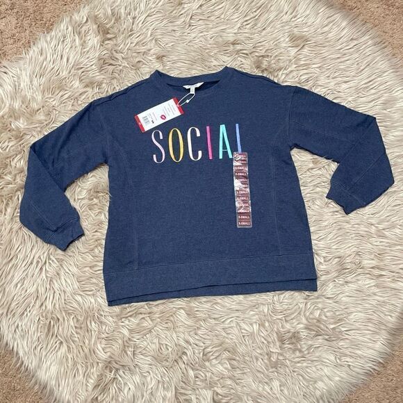 NWT wildfox Social Sweatshirt XS - Picture 1 of 4